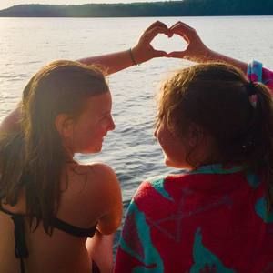 Meet your Posher, Dana